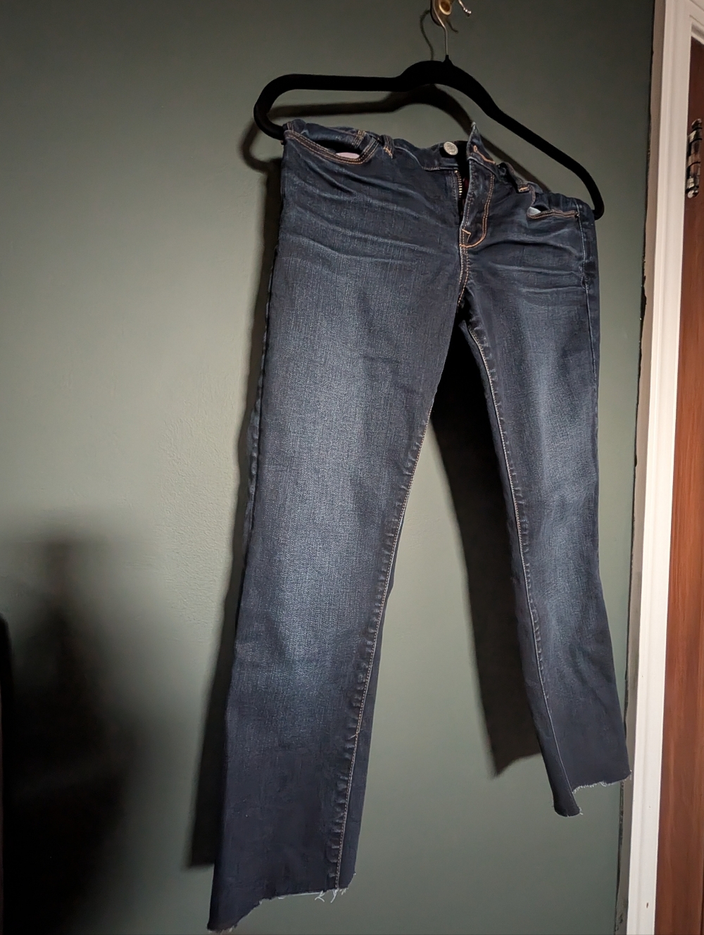Lucky Brand Classic Women's Dark Blue Straight-Leg Capri